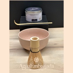 Lote de iniciación al matcha con cuenco japonés, batidor de bambú, cuchara de bambú y 30 g de matcha ecológico."