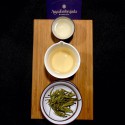 Ai Lao Mountain Jade Needle White Tea. Te blanco Silver Needle tradicional